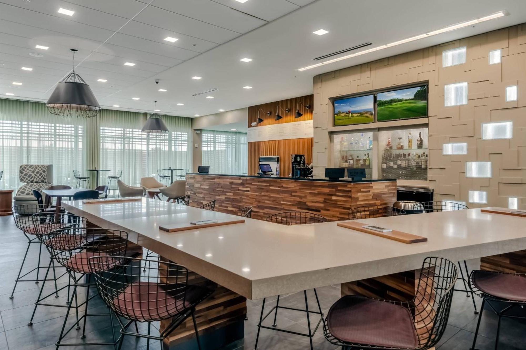 Courtyard By Marriott Savannah Airport Pooler Exteriör bild