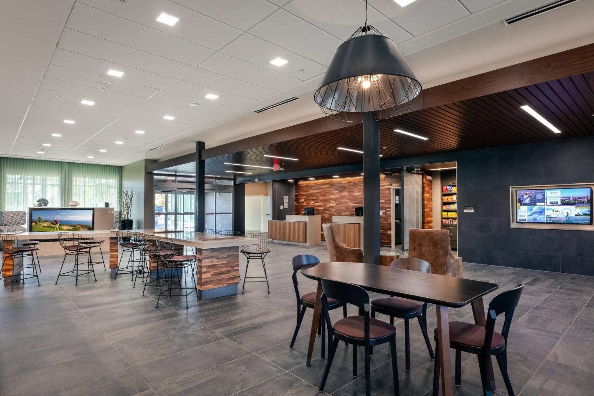 Courtyard By Marriott Savannah Airport Pooler Exteriör bild